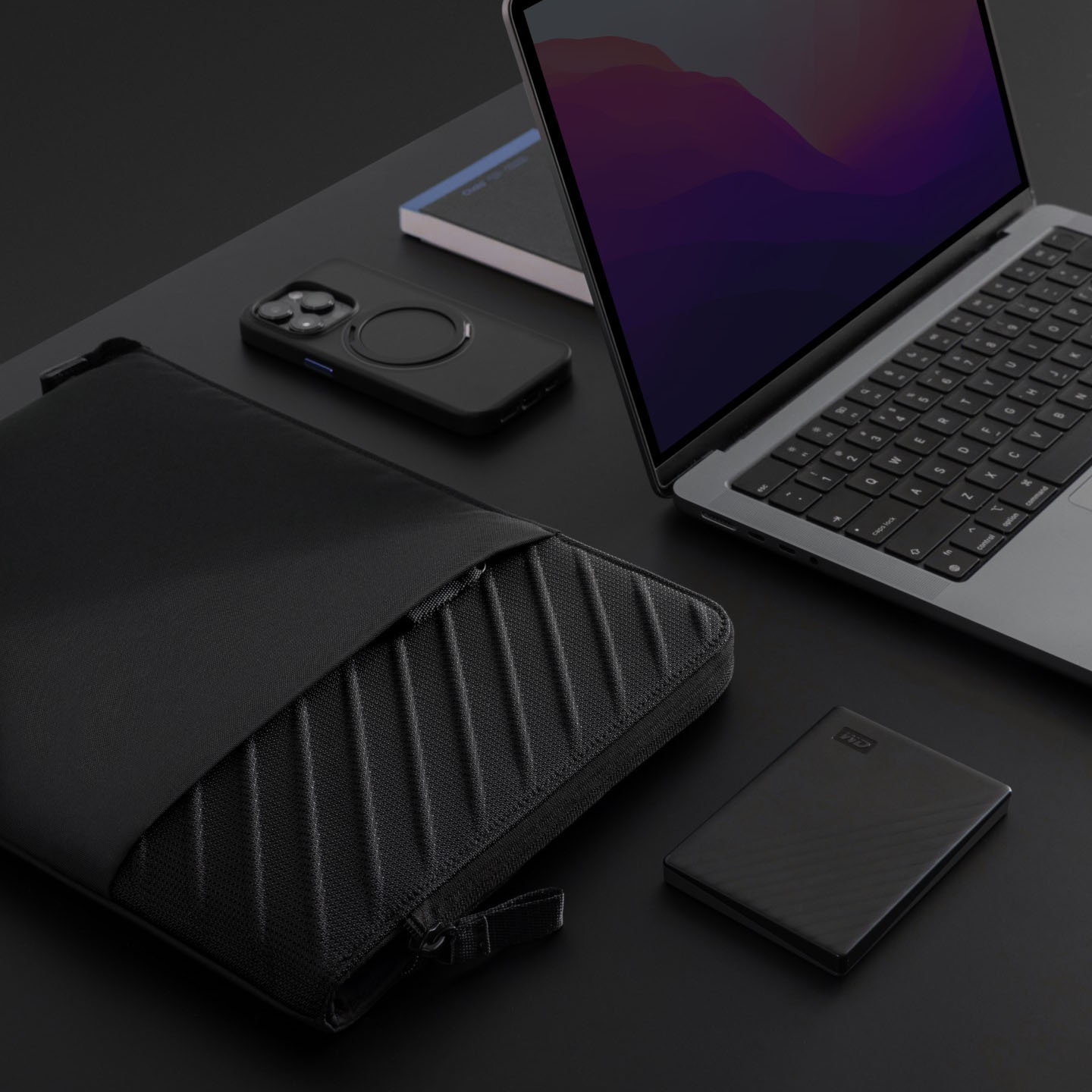 tui-chong-soc-macbook-tomtoc-voyage-a10-premium-tomtoc-viet-nam-04-1